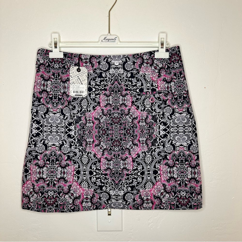 Elegant Black and Pink Patterned Skirt
